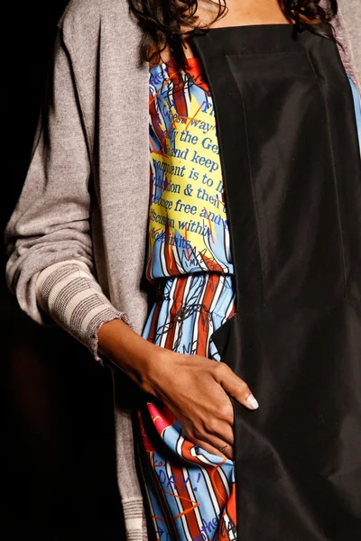 Look 96